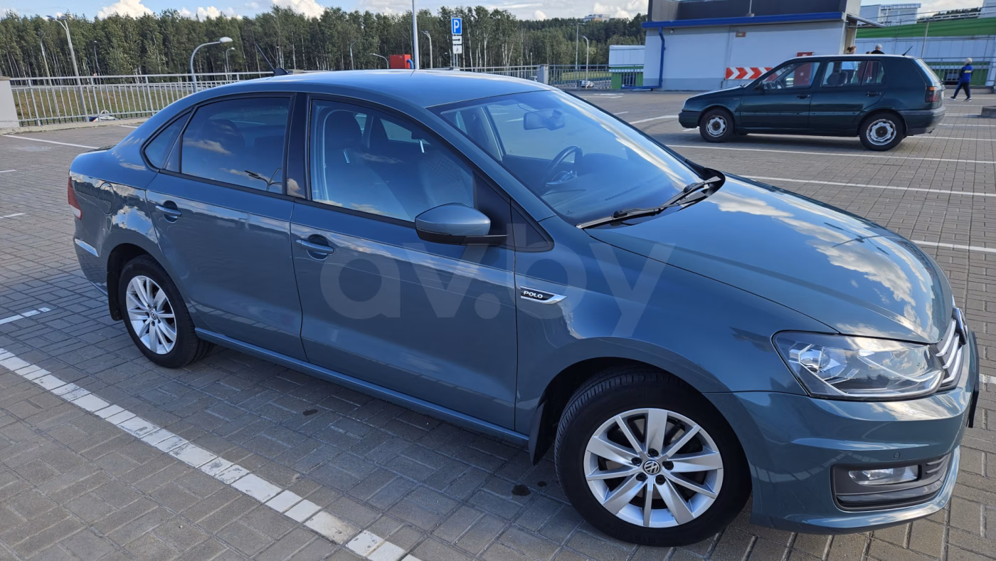 Volkswagen Polo Sedan фото 7