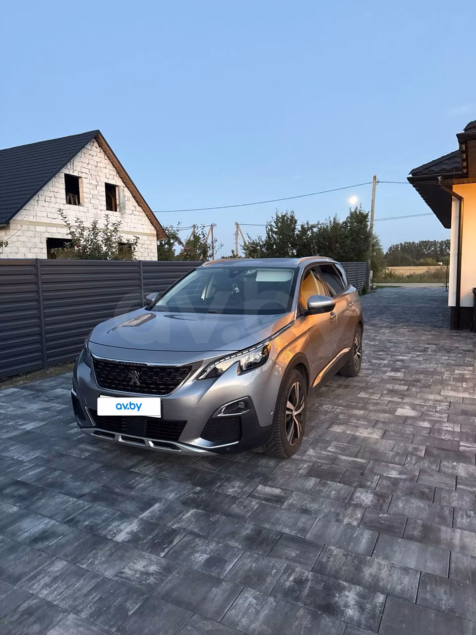 Peugeot 5008