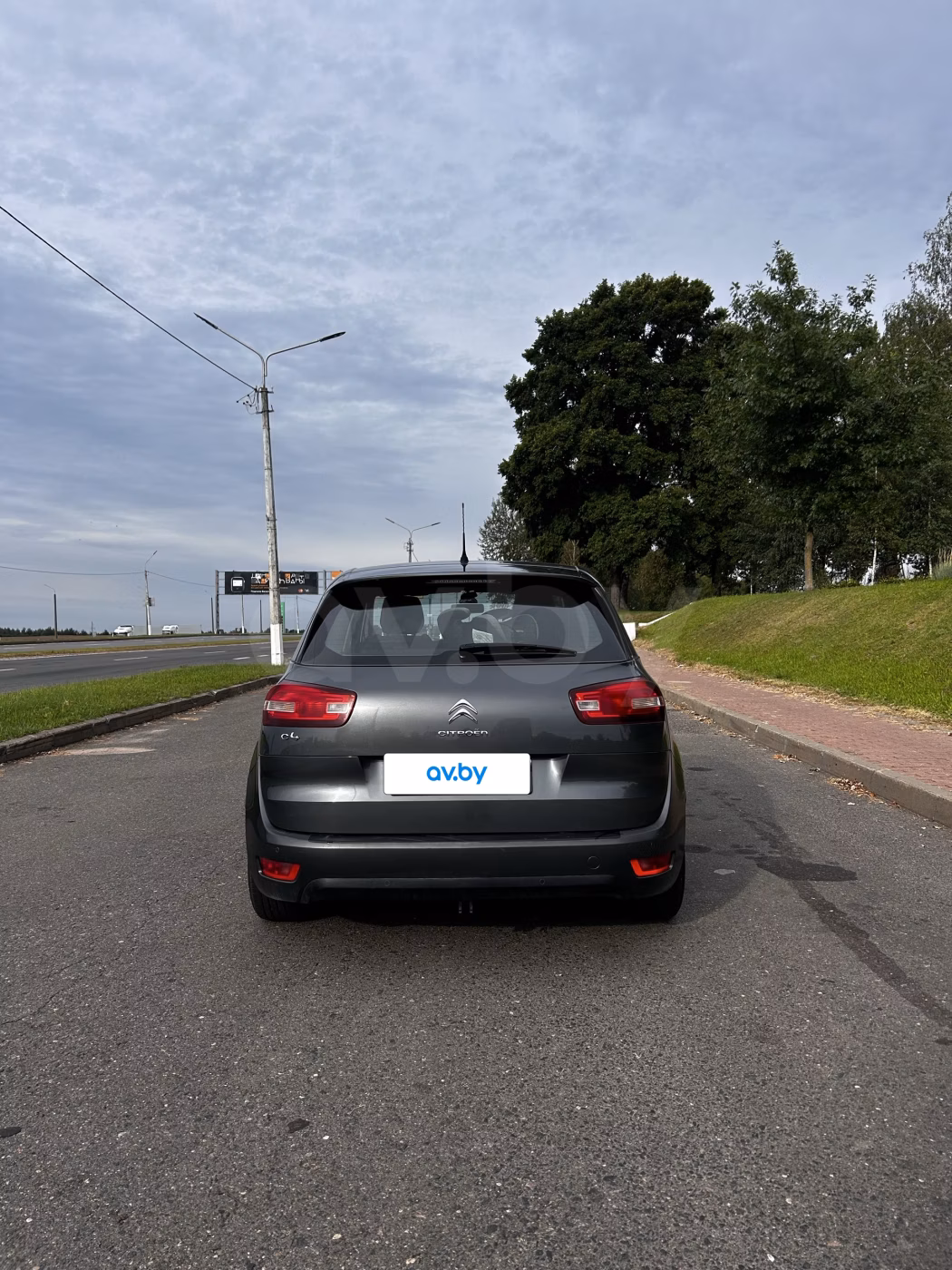 Citroen C4 Picasso фото 4