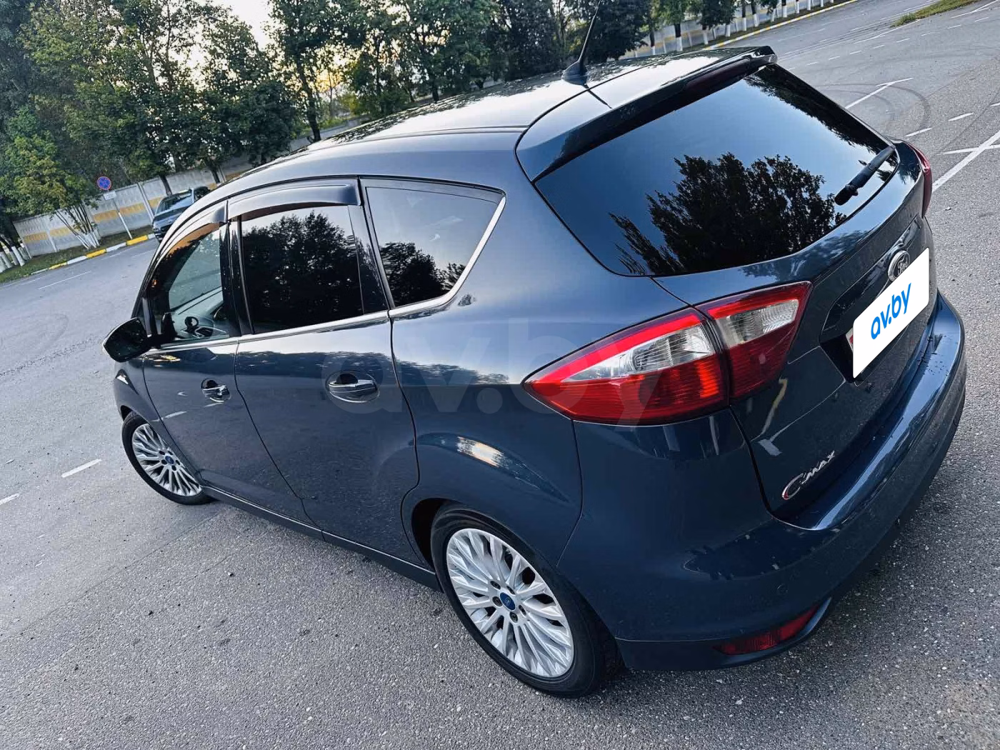 Ford C-MAX фото 7