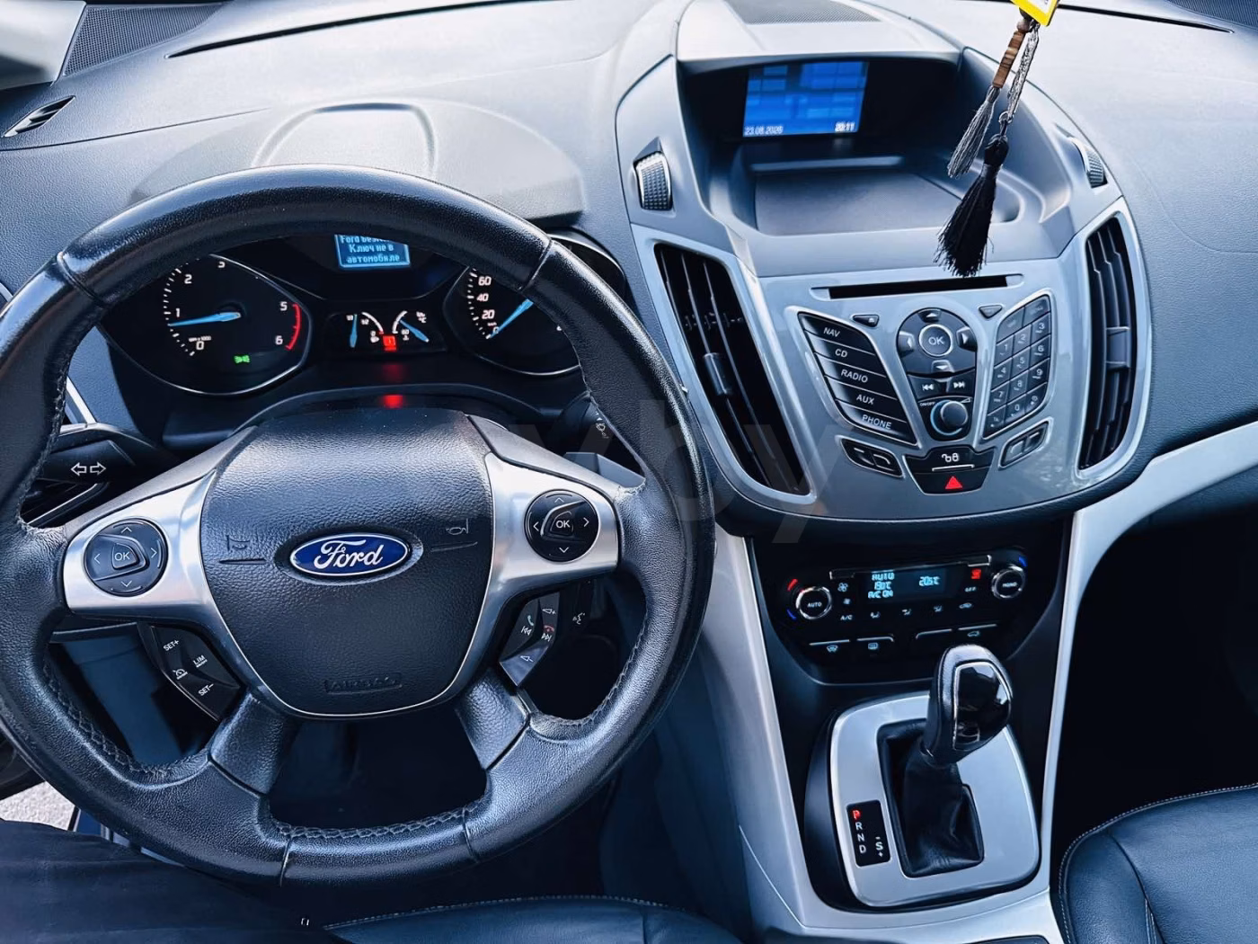 Ford C-MAX фото 17