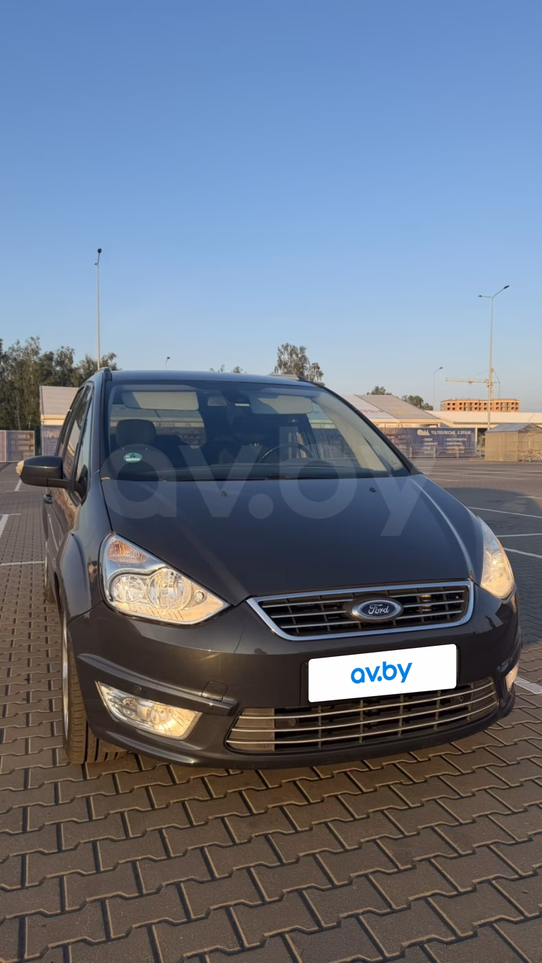Ford Galaxy фото 12