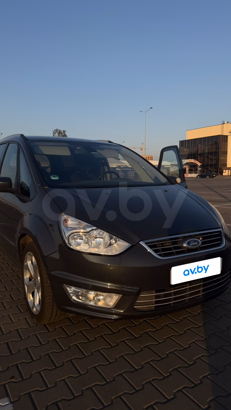 Ford Galaxy фото 2