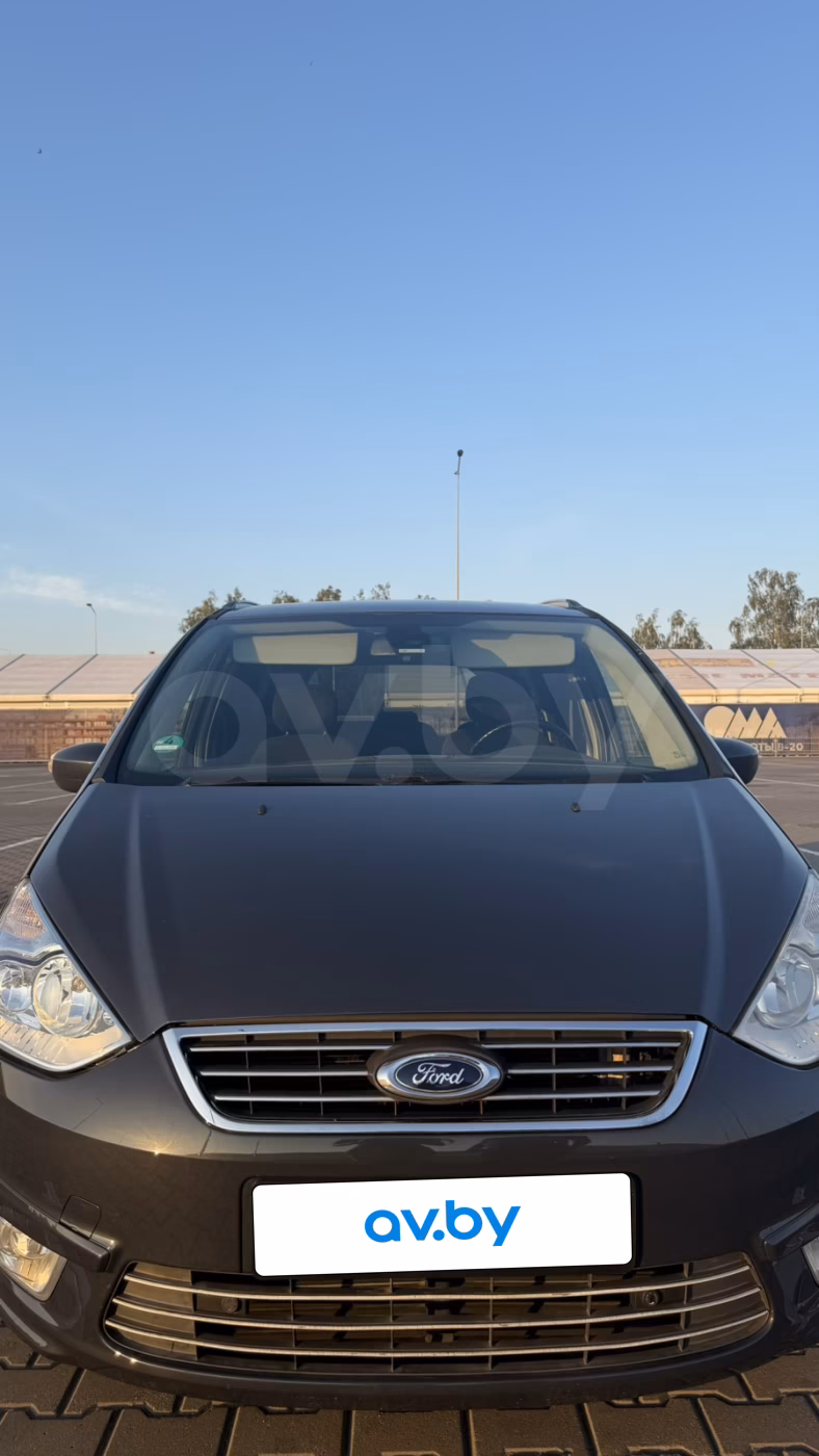 Ford Galaxy фото 18