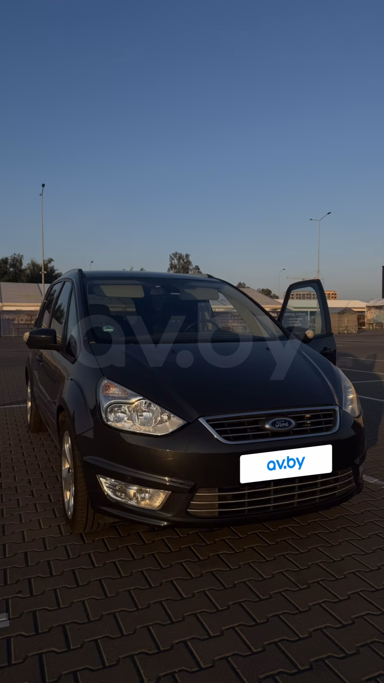 Ford Galaxy фото 16