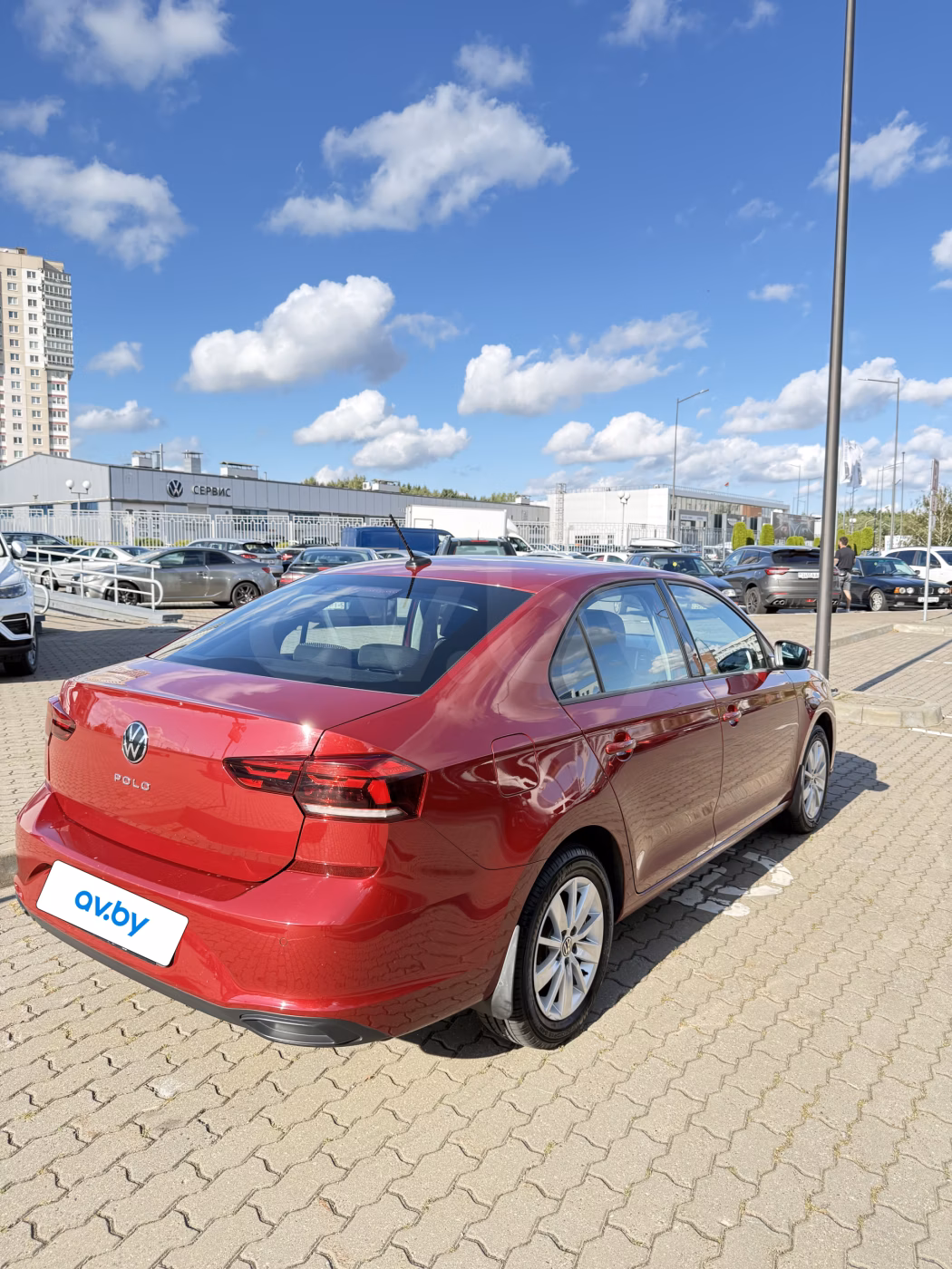 Volkswagen Polo Sedan фото 4