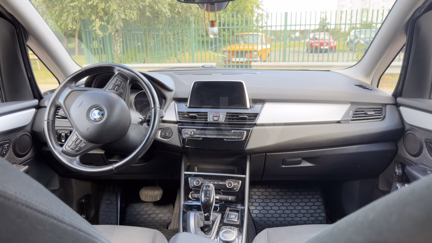 BMW 2 серия Gran Tourer фото 9
