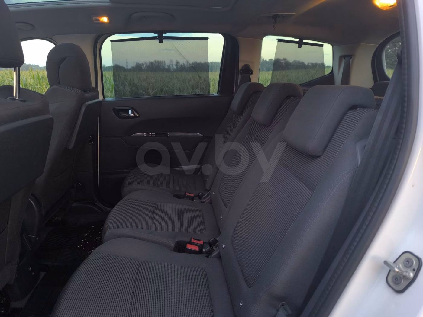Peugeot 5008 фото 21