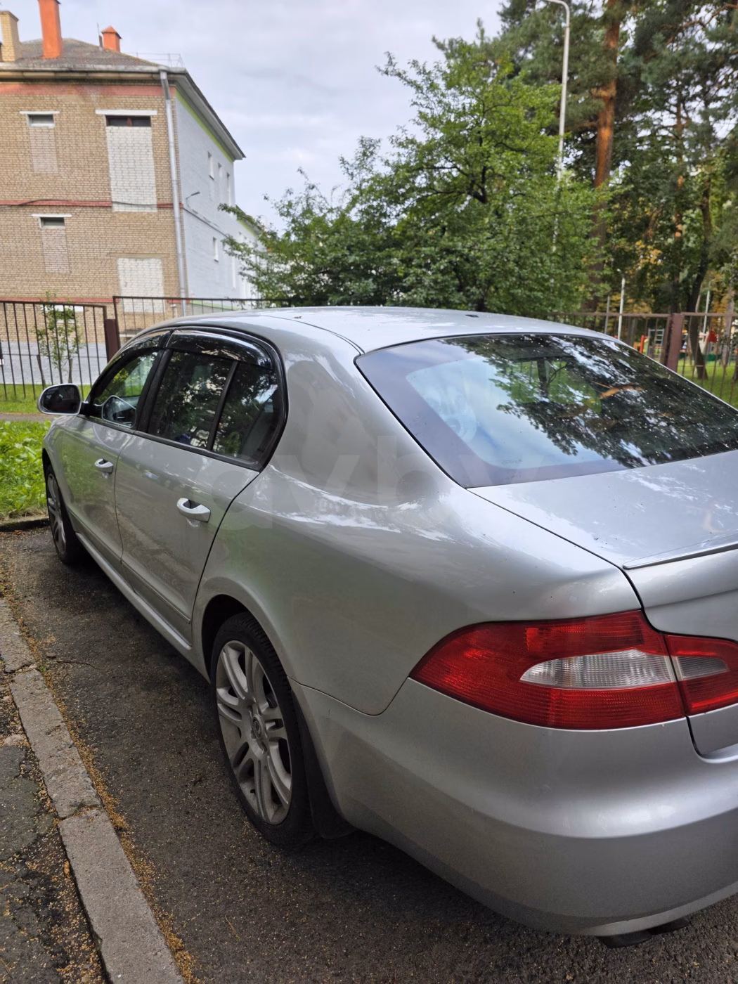 Skoda Superb фото 5