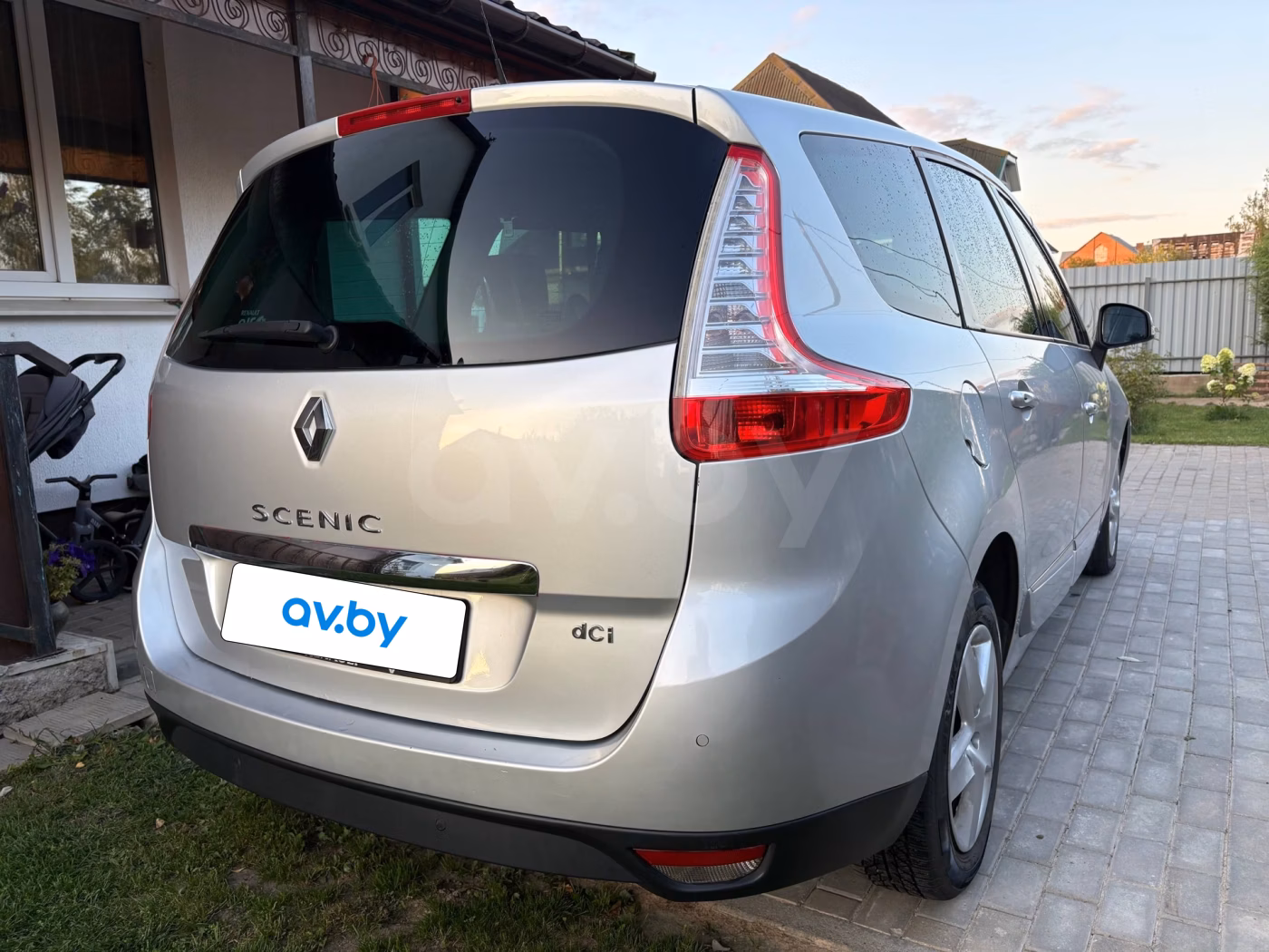 Renault Grand Scenic фото 4