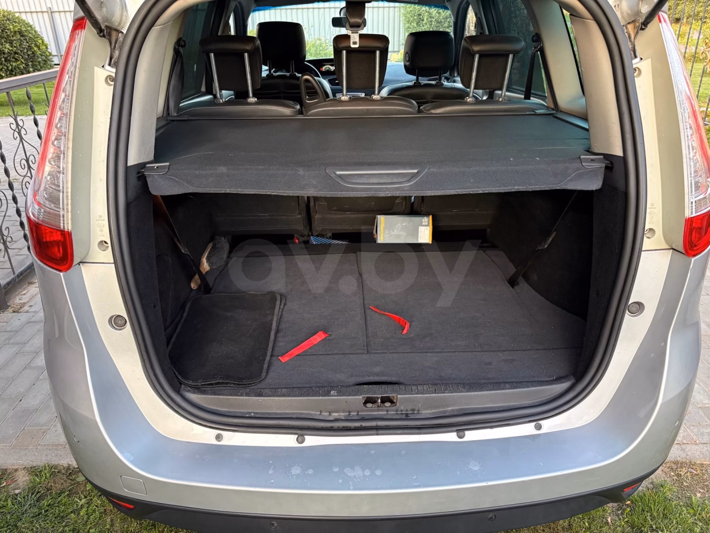 Renault Grand Scenic фото 9