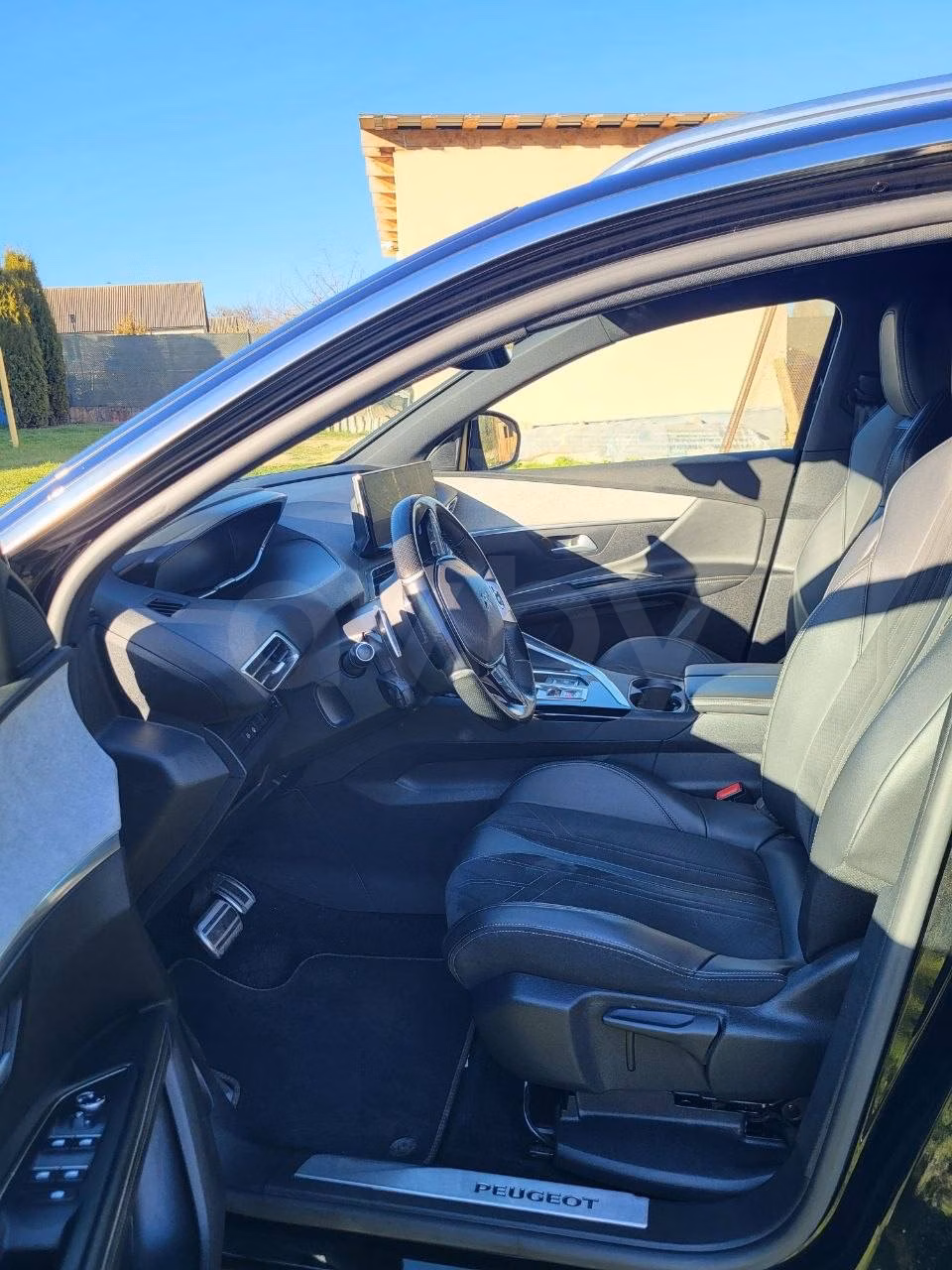 Peugeot 5008 фото 9