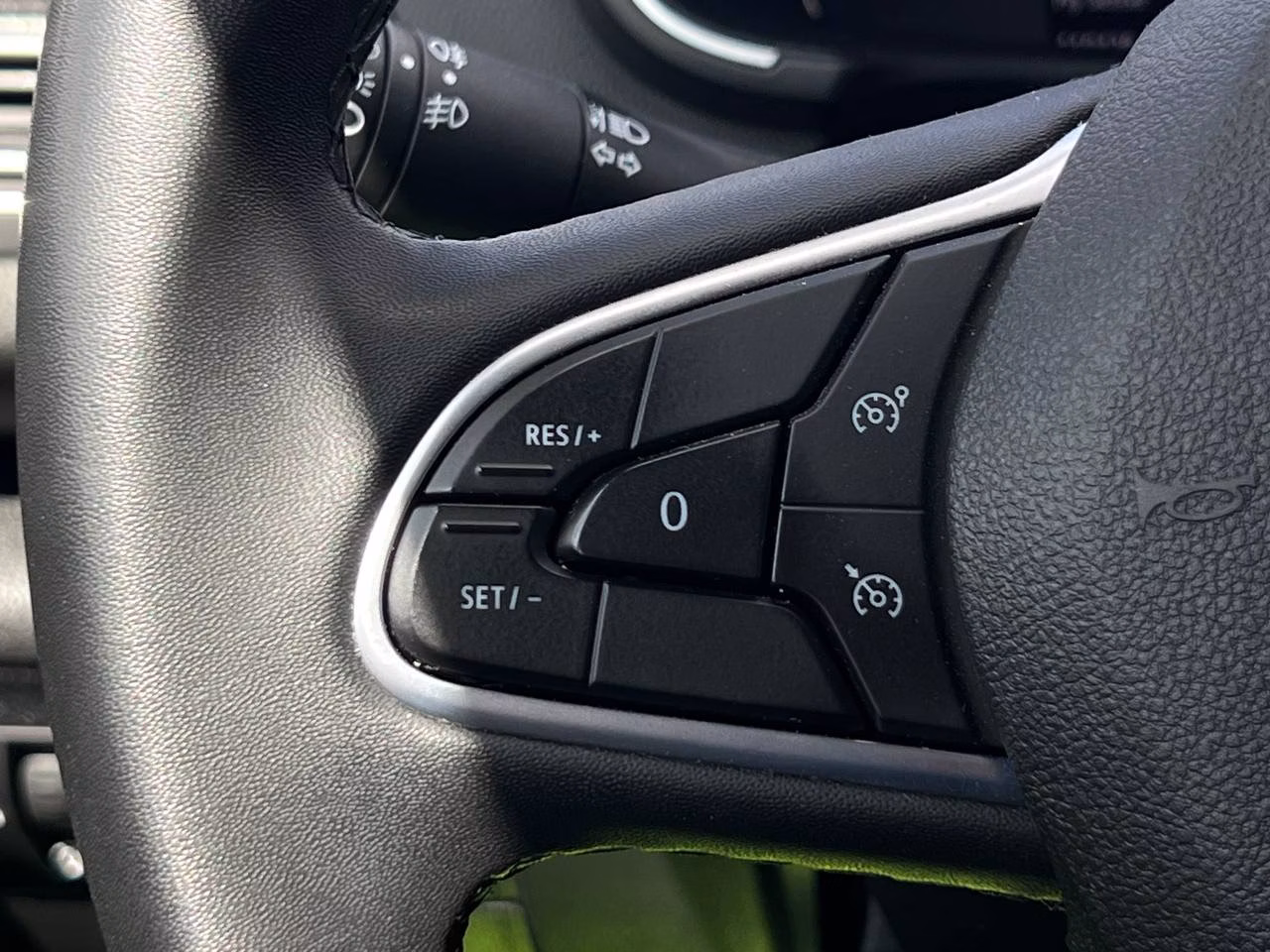 Renault Megane фото 14