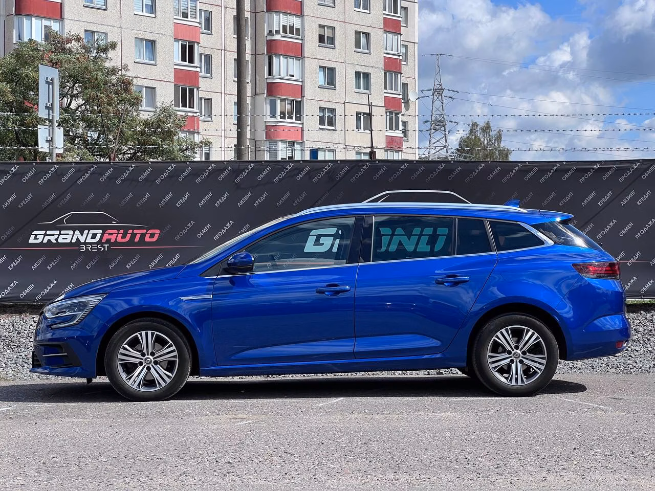 Renault Megane фото 5