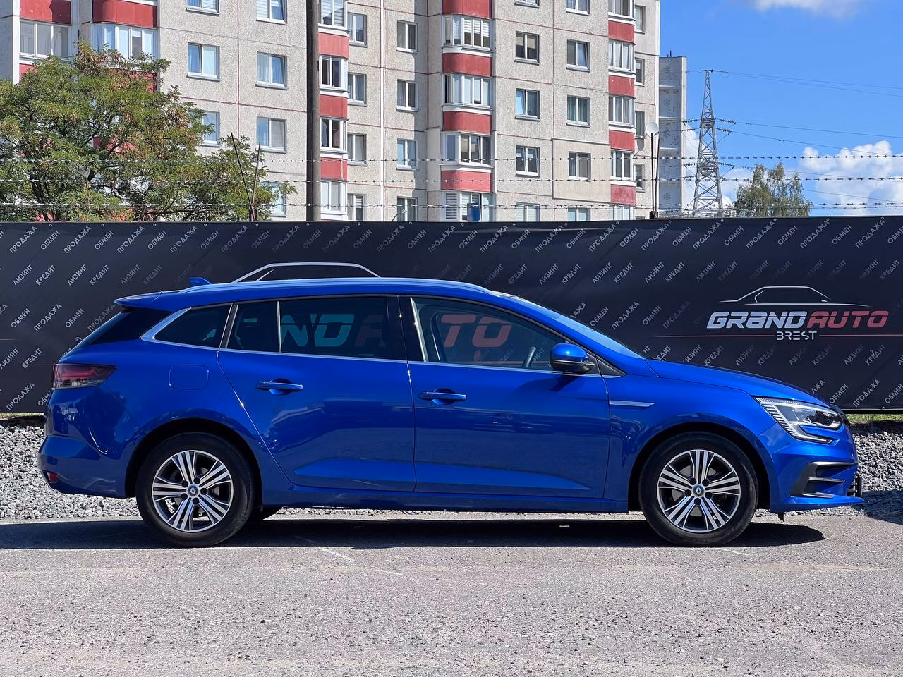 Renault Megane фото 6