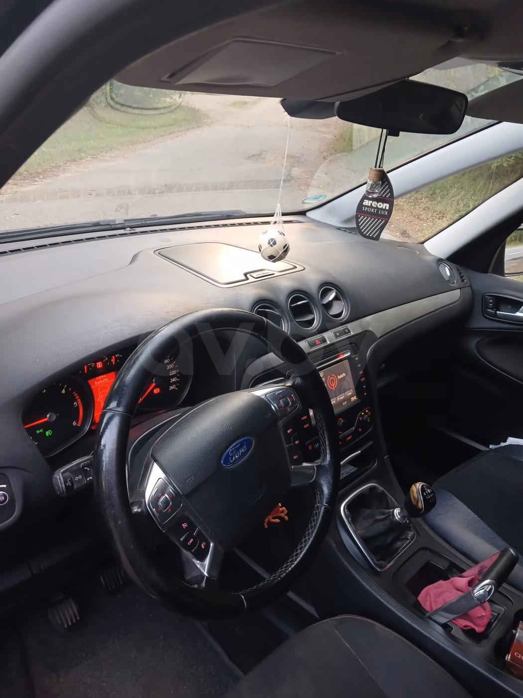 Ford Galaxy фото 11
