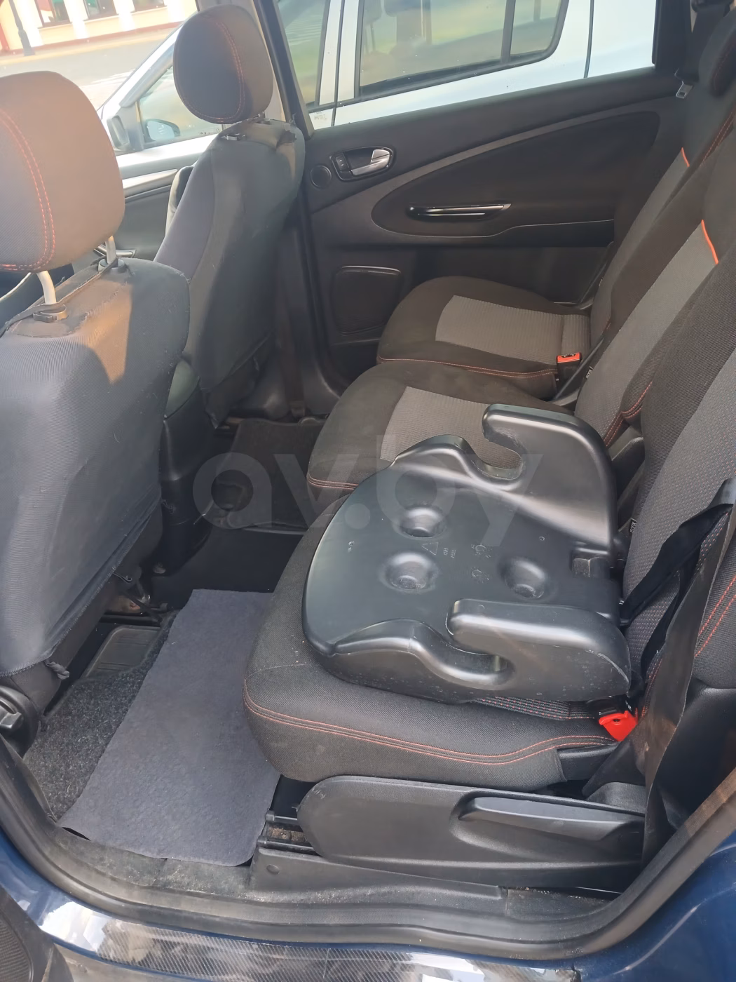 Ford Galaxy фото 12
