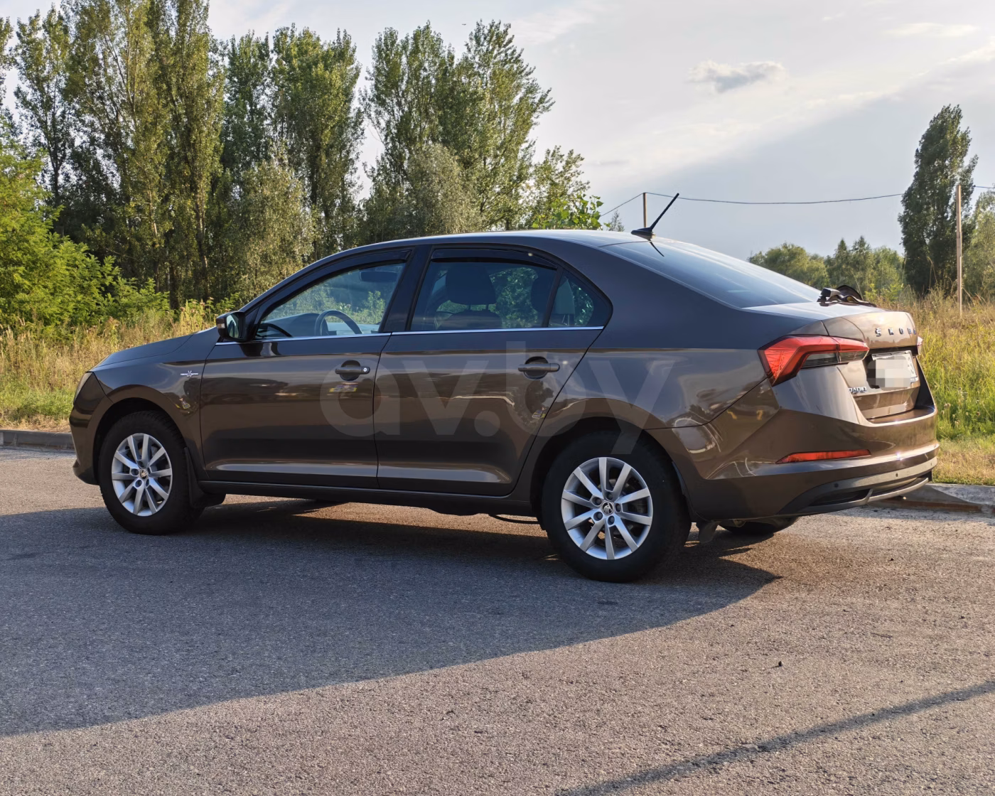 Skoda Rapid фото 3