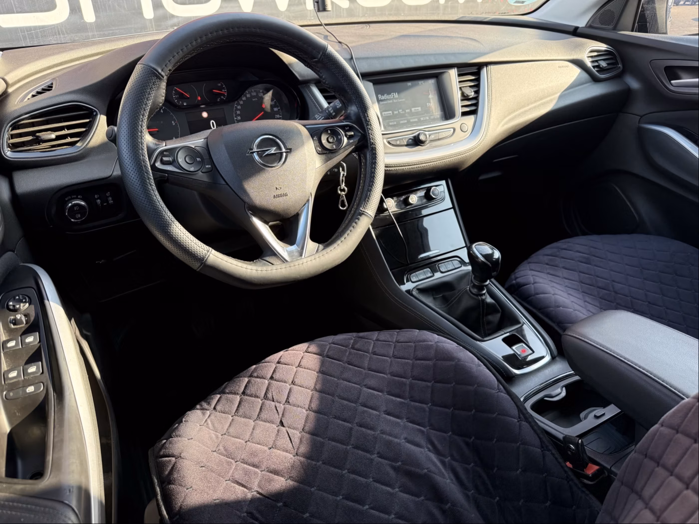 Opel Grandland X фото 7