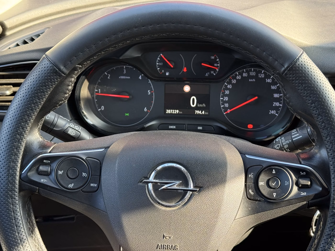 Opel Grandland X фото 12