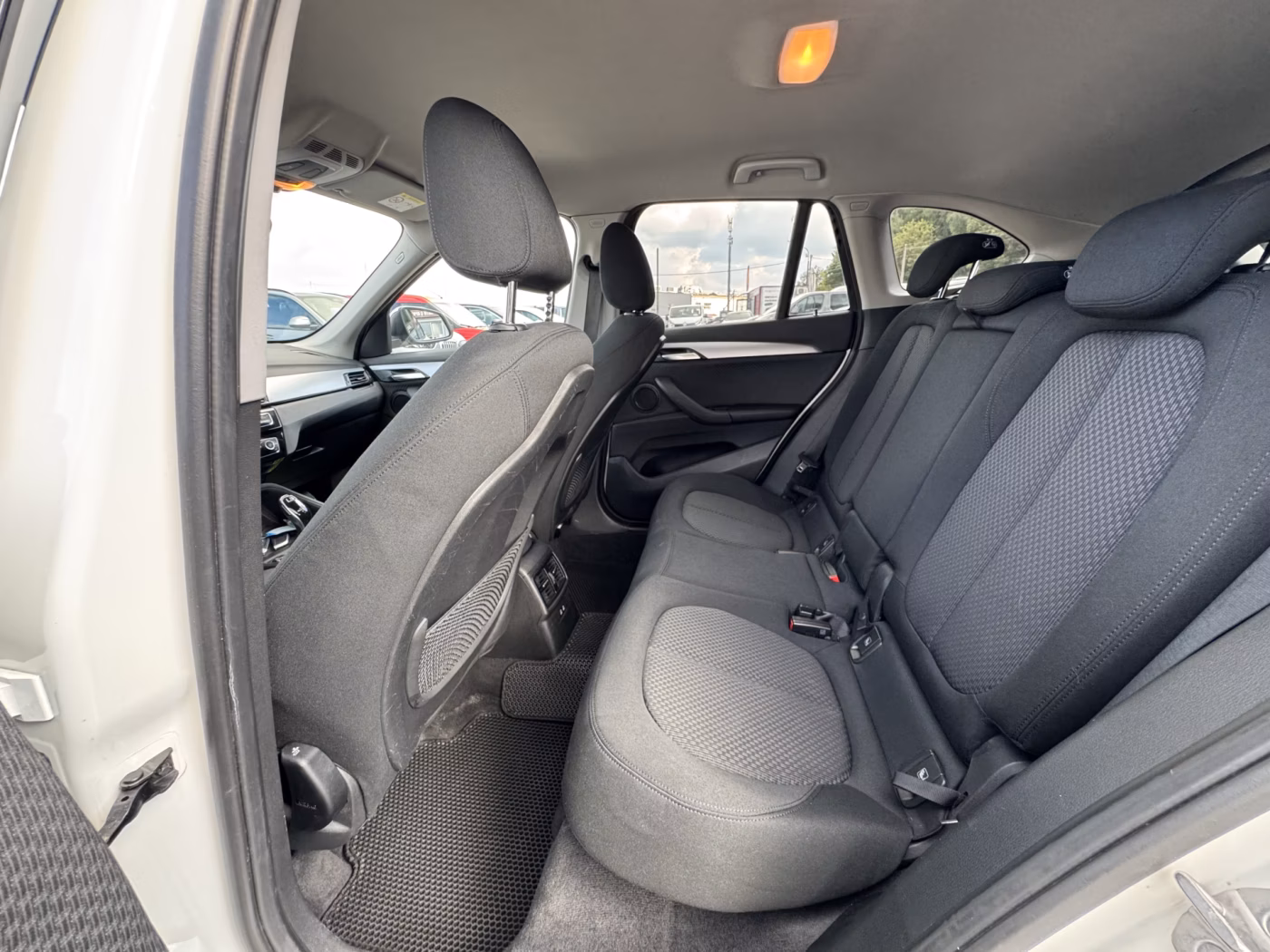 BMW X1 фото 13