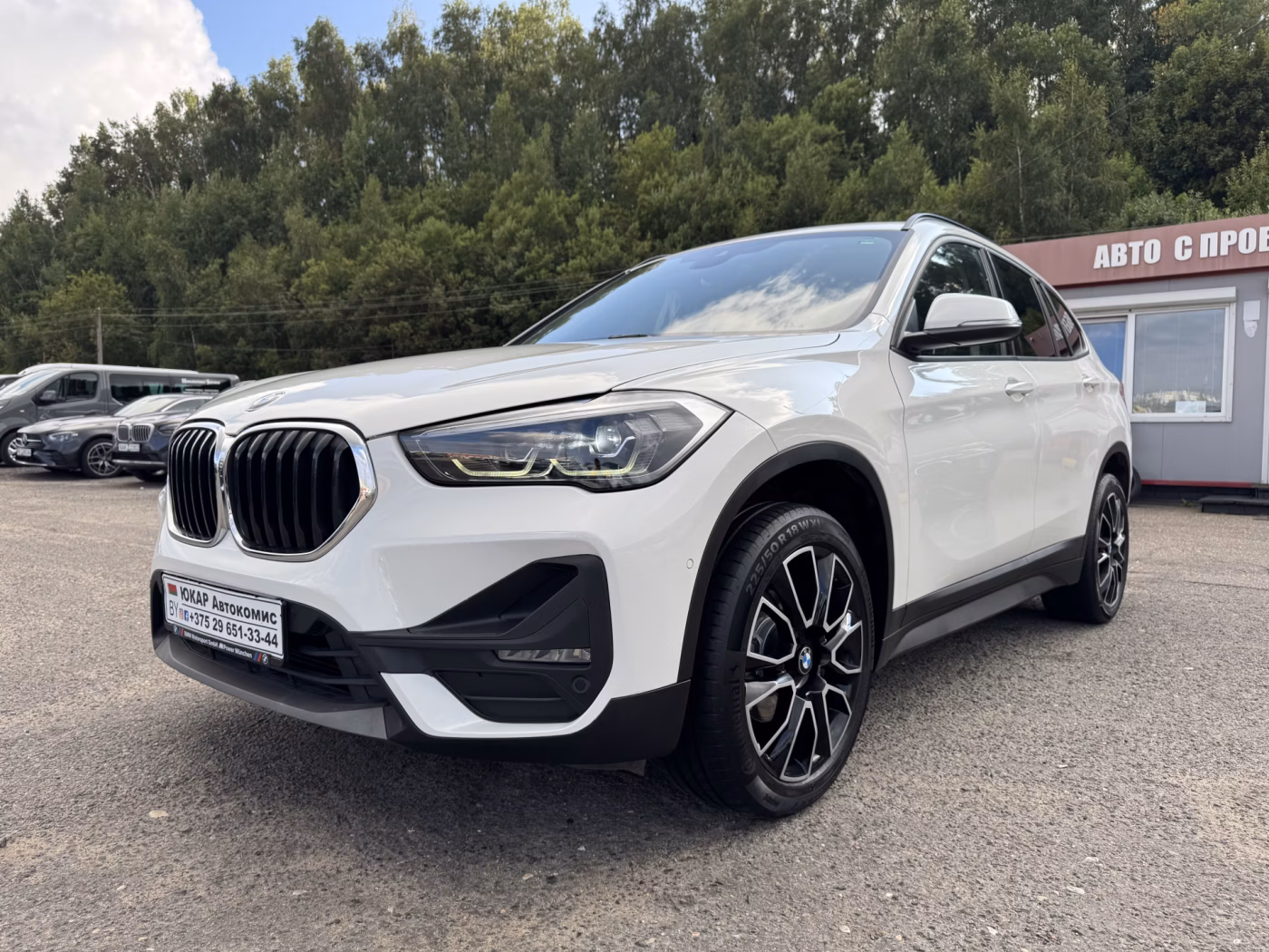 BMW X1 фото 6