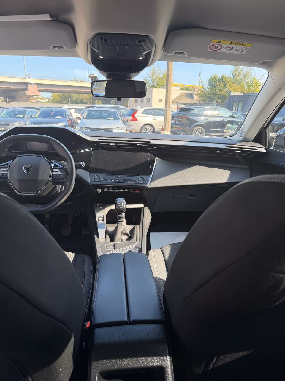 Peugeot 308 фото 9