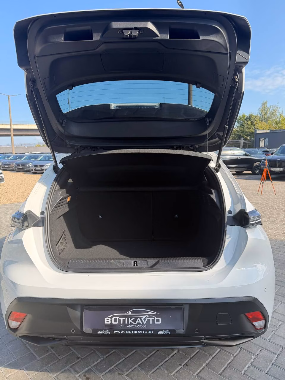 Peugeot 308 фото 17