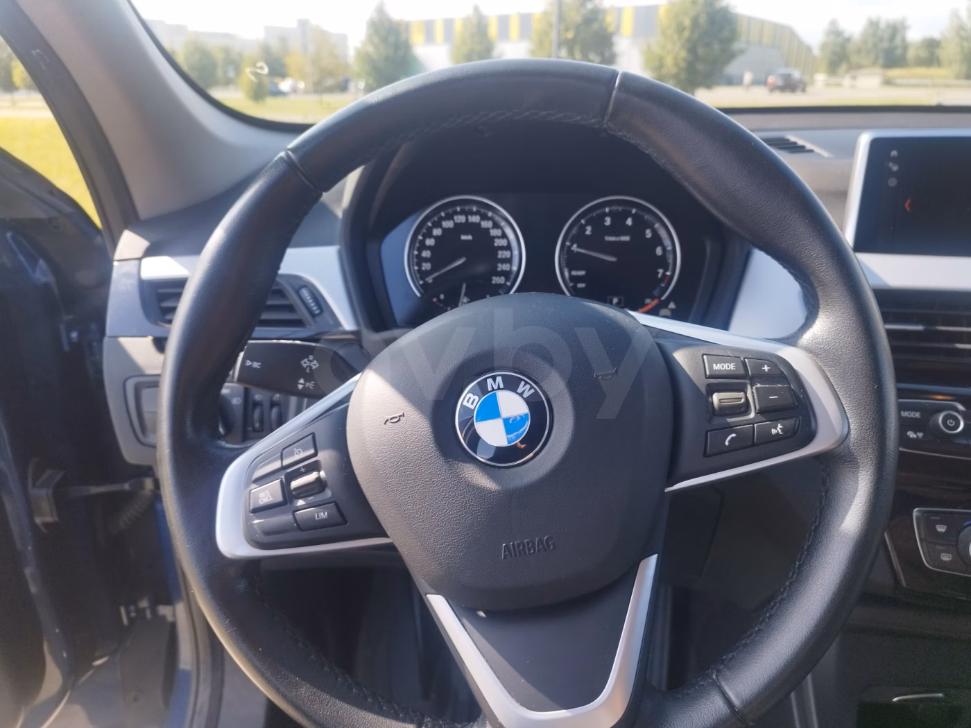 BMW X1 фото 20