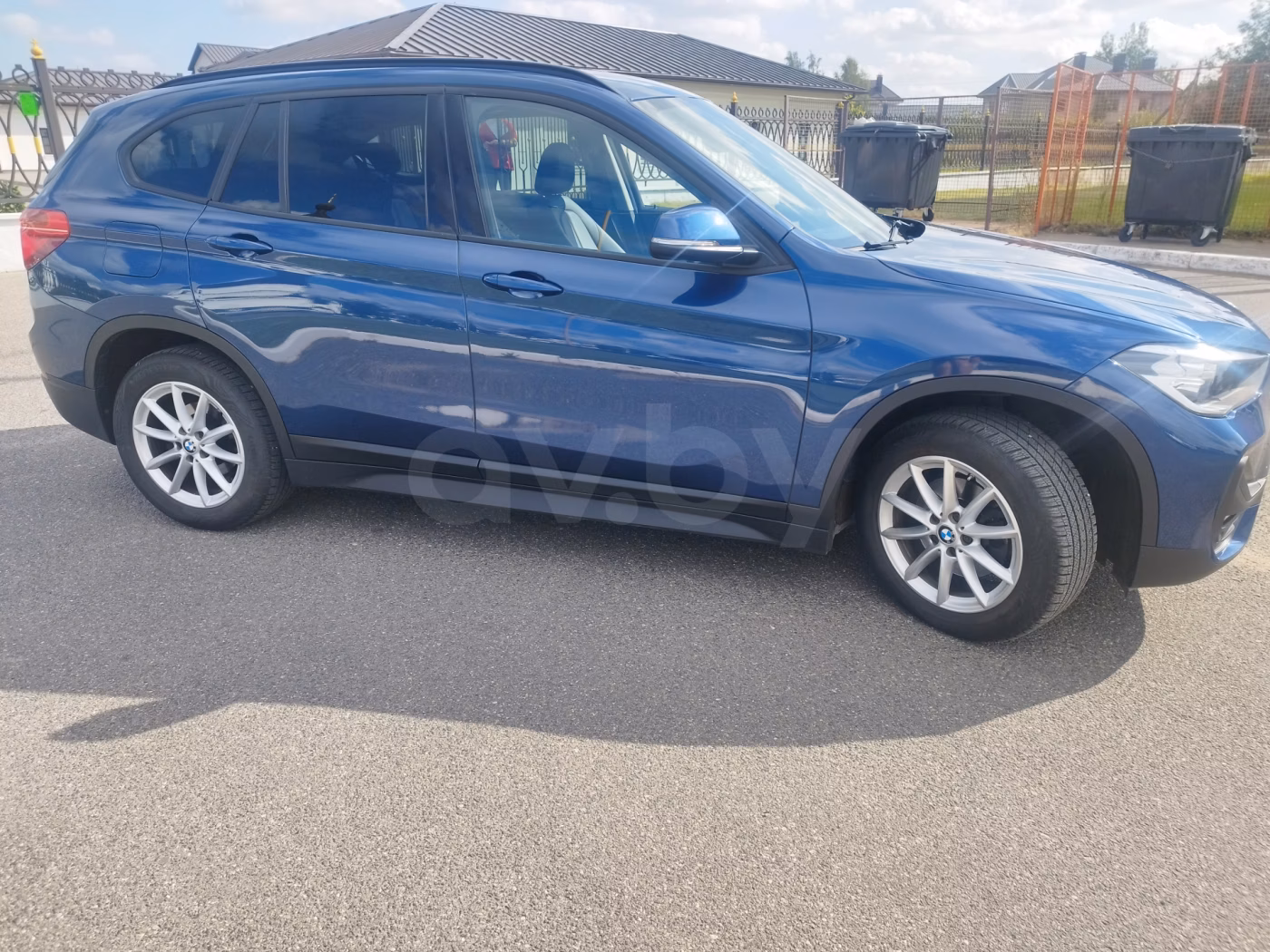 BMW X1 фото 8