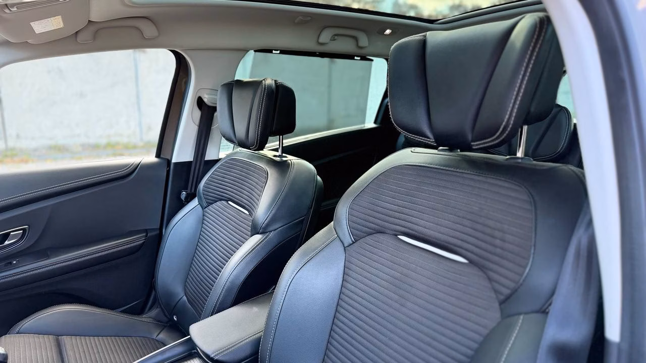 Renault Grand Scenic фото 9