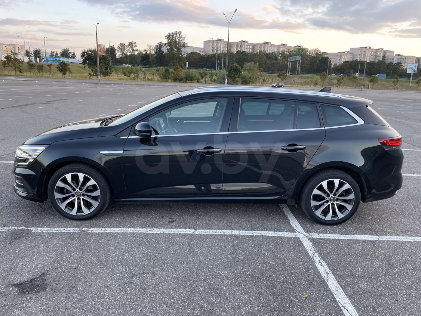Renault Megane фото 3