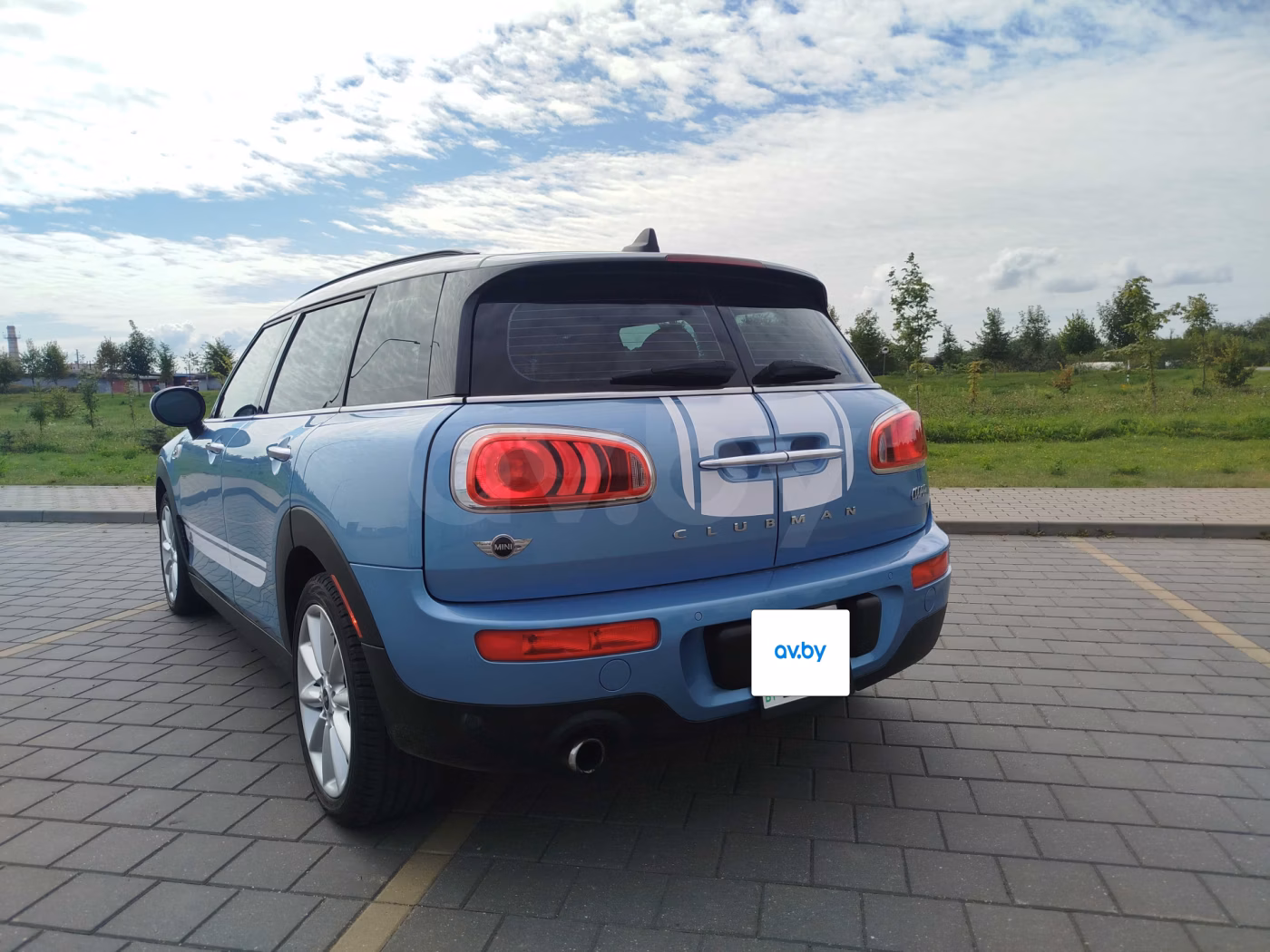 MINI Clubman фото 4