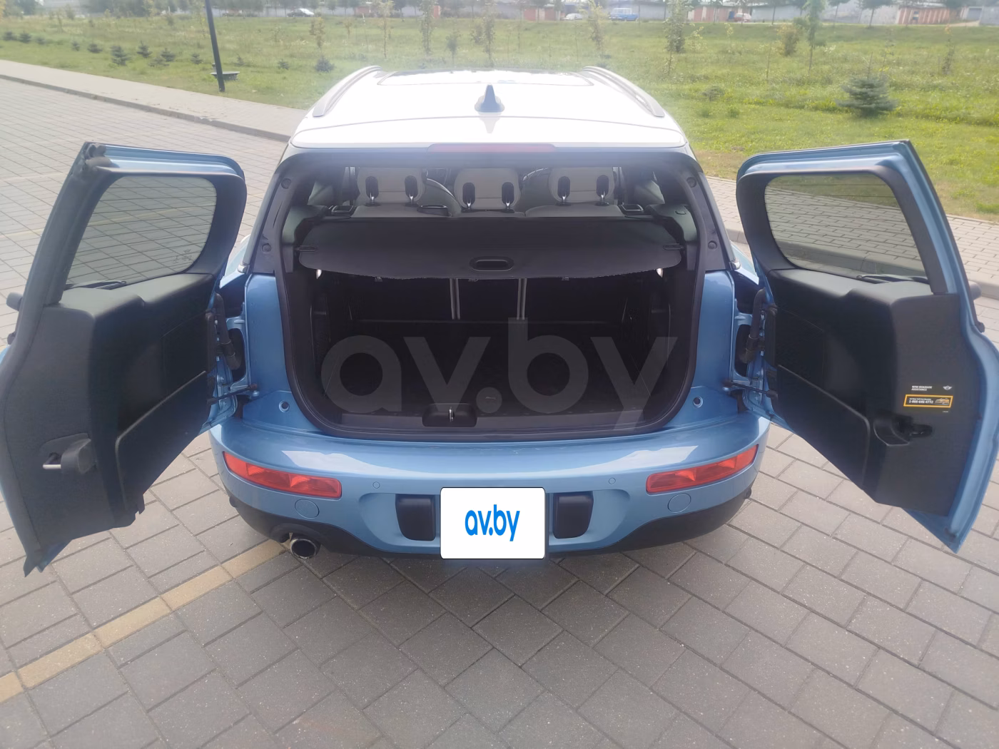 MINI Clubman фото 11