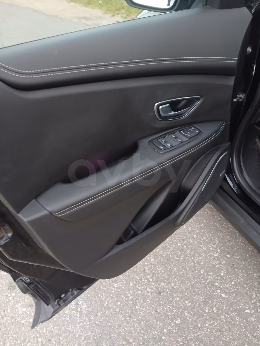 Renault Scenic фото 11