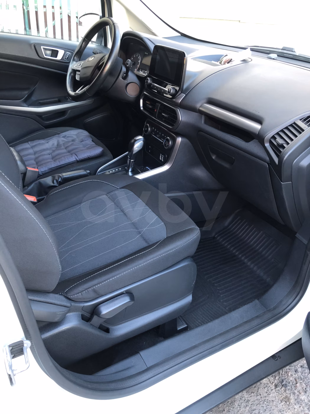Ford EcoSport фото 5