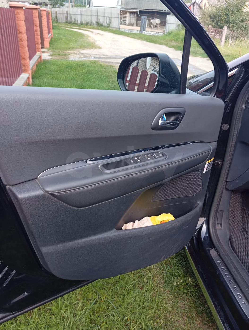 Peugeot 3008 фото 11