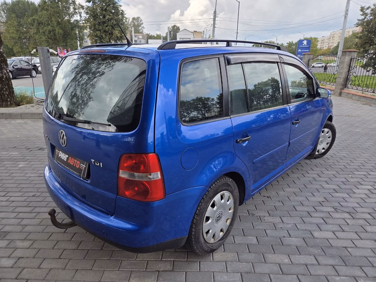 Volkswagen Touran фото 5
