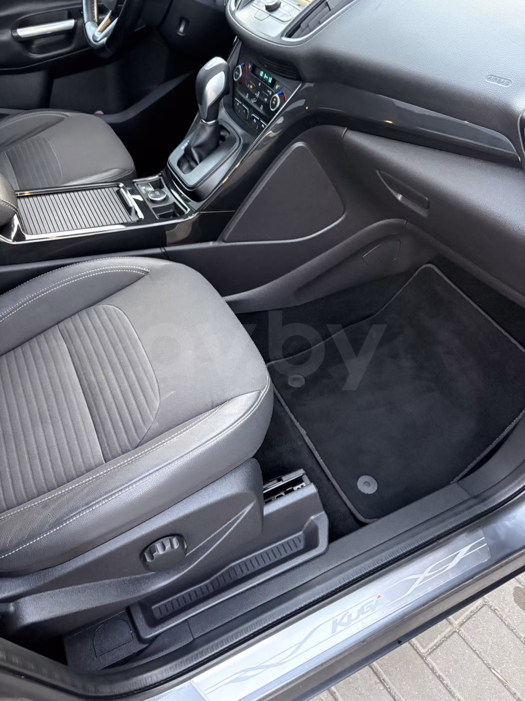Ford Kuga фото 7