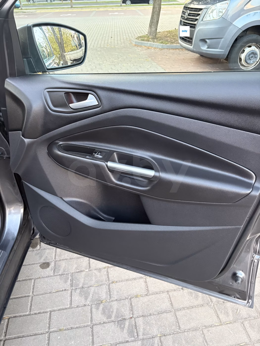 Ford Kuga фото 9