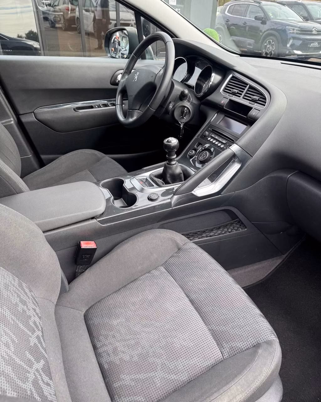 Peugeot 3008 фото 14