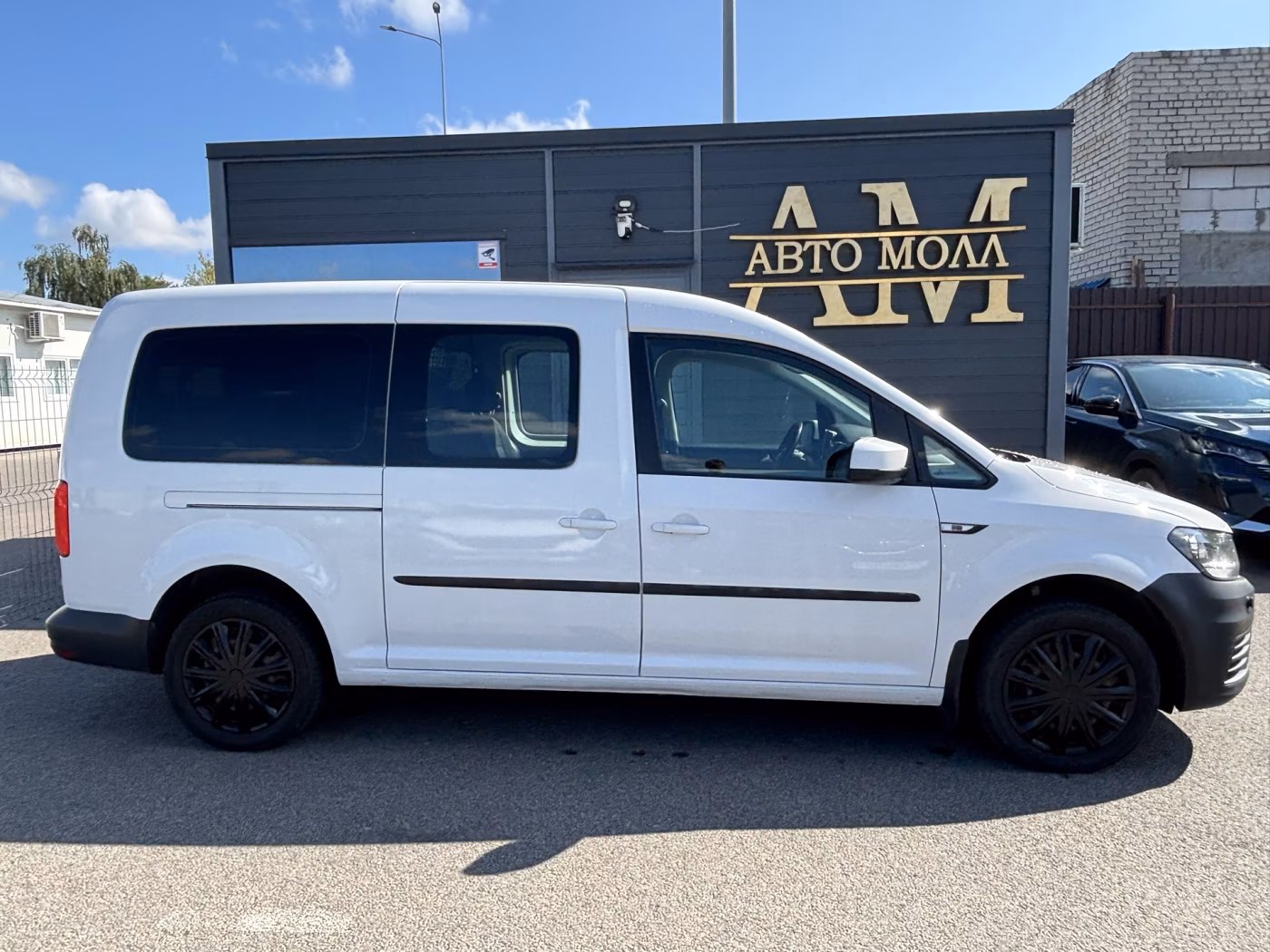 Volkswagen Caddy фото 2