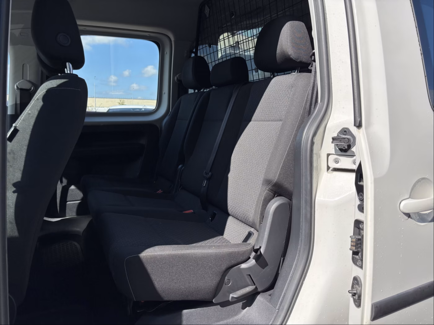 Volkswagen Caddy фото 13