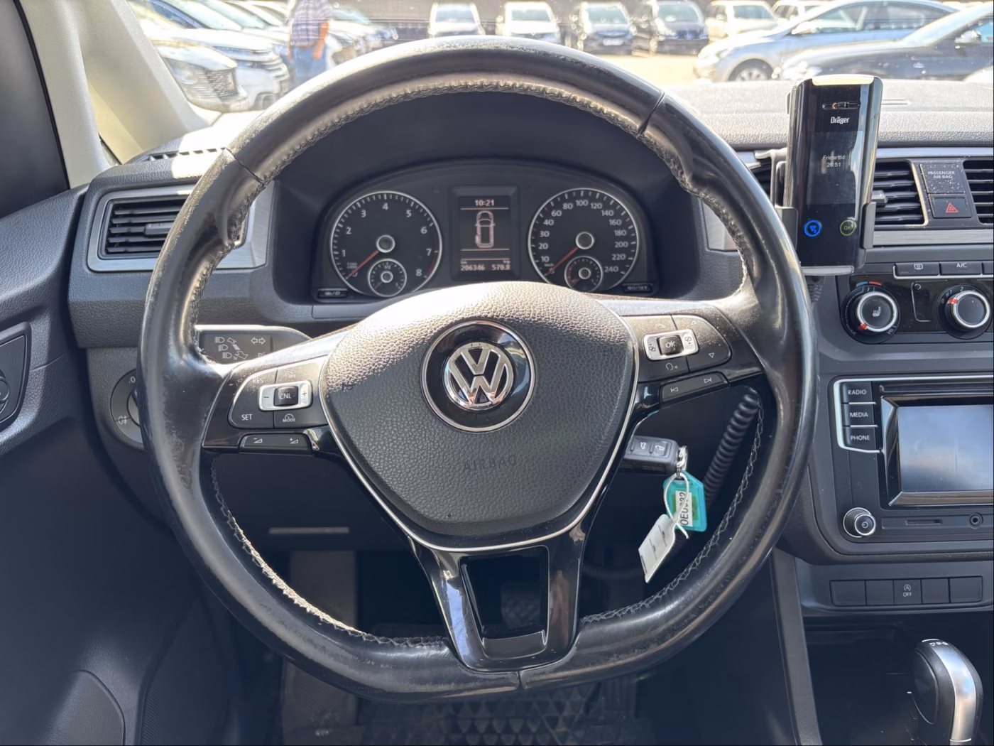 Volkswagen Caddy фото 11