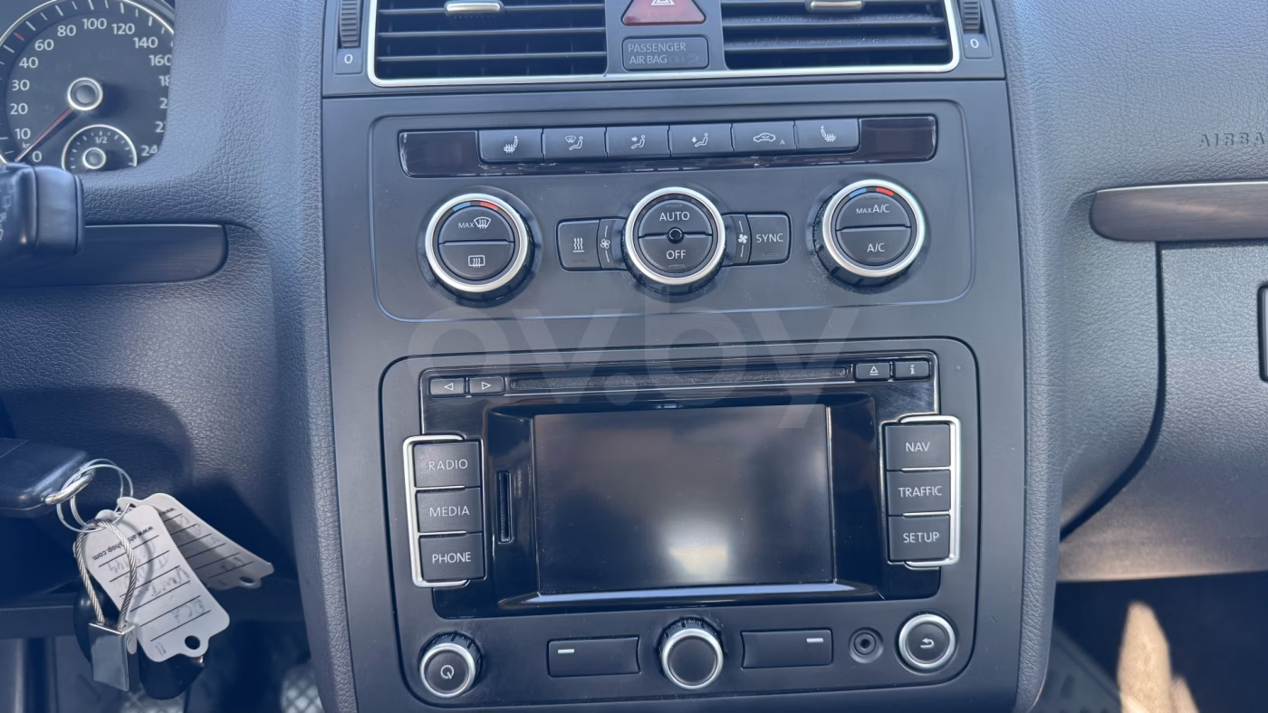Volkswagen Touran фото 9