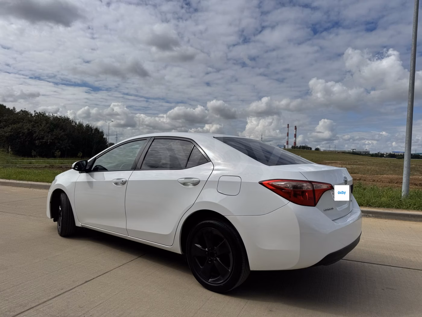 Toyota Corolla фото 3