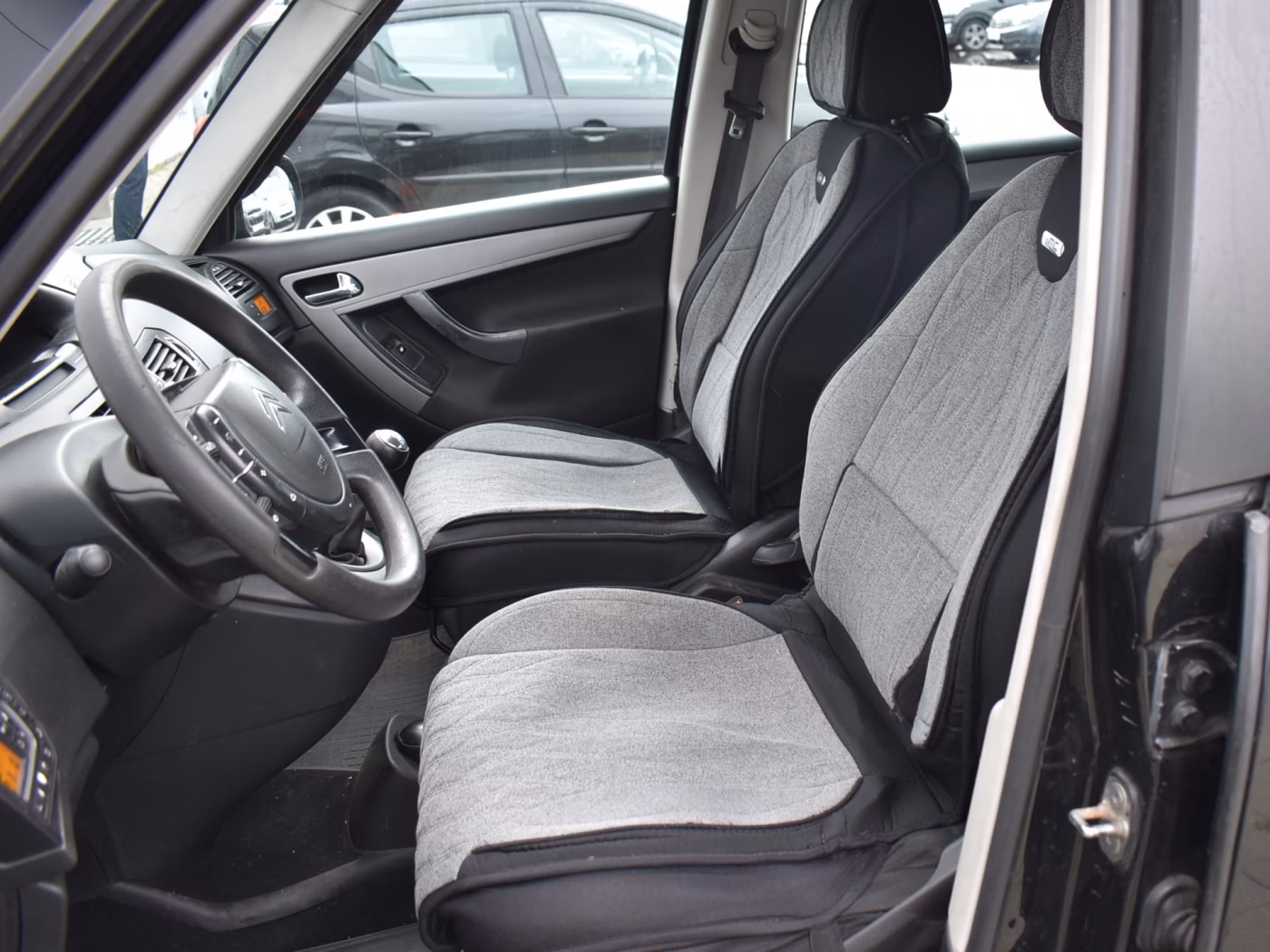 Citroen C4 Grand Picasso фото 9