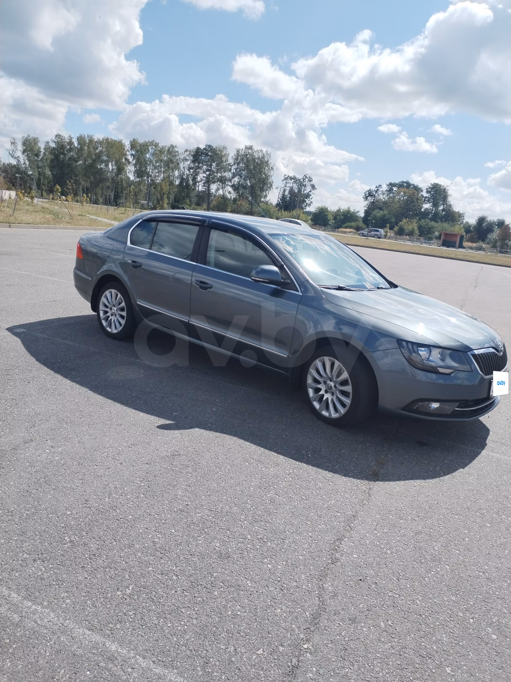 Skoda Superb фото 7