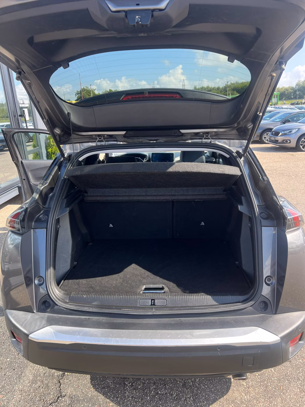 Peugeot 2008 фото 16