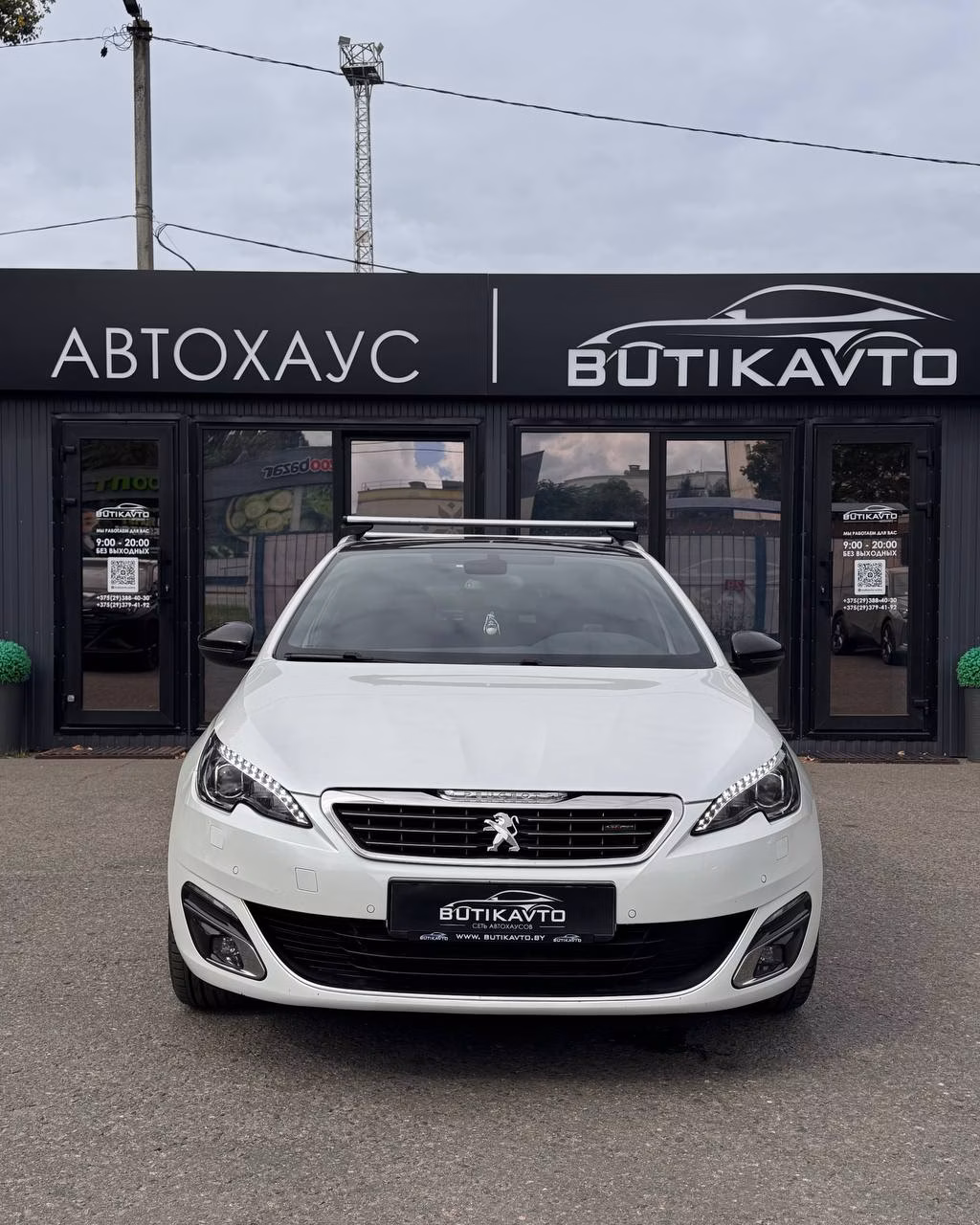 Peugeot 308 фото 2